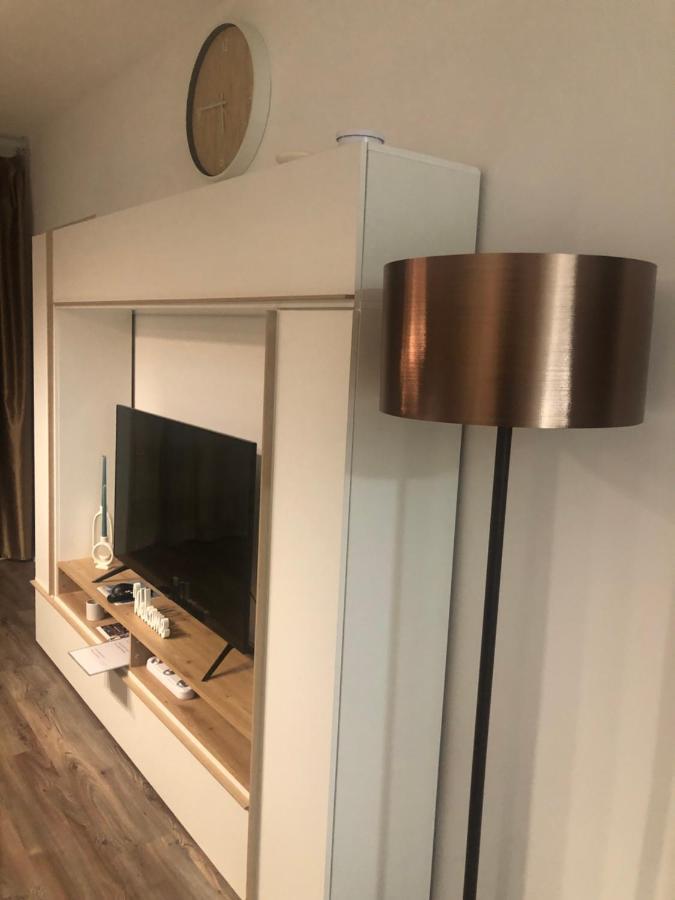 Pastelle Apartment With Own Parking Place Budapest Bagian luar foto
